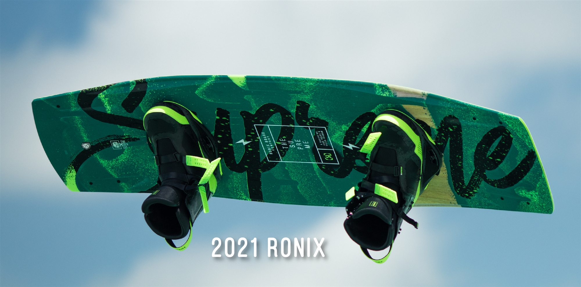 正規通販 ✨超美品✨2021 RONIX RXT136 ロニックス サーフィン